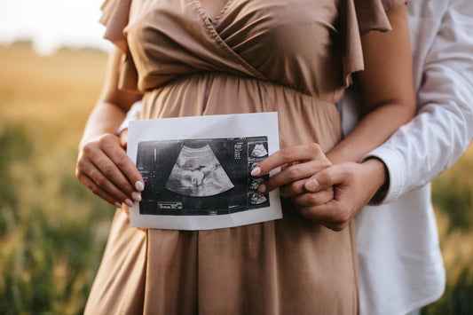 Gift Ideas for Expecting Dads (That Are Actually Useful)